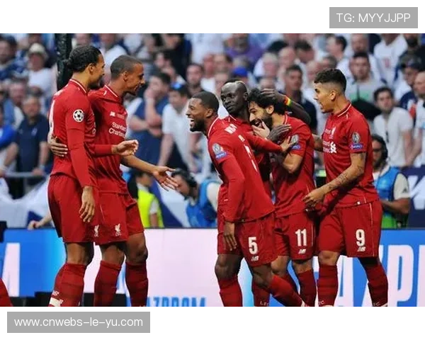 比利亚雷亚尔3-1埃尔切，莫莱罗闪击助球队升第三